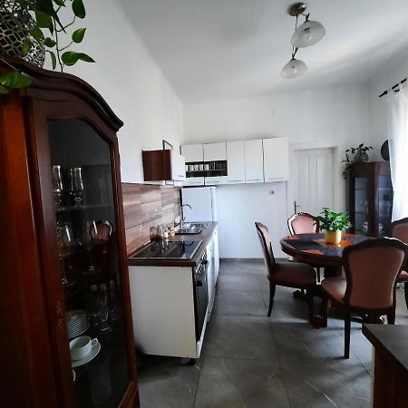 Apartman Soda Ogulin Exterior photo